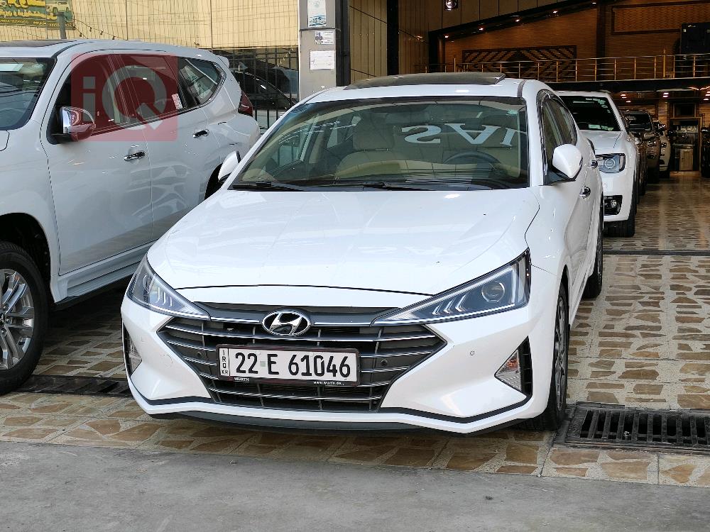 هیوندای ئەلەنترا